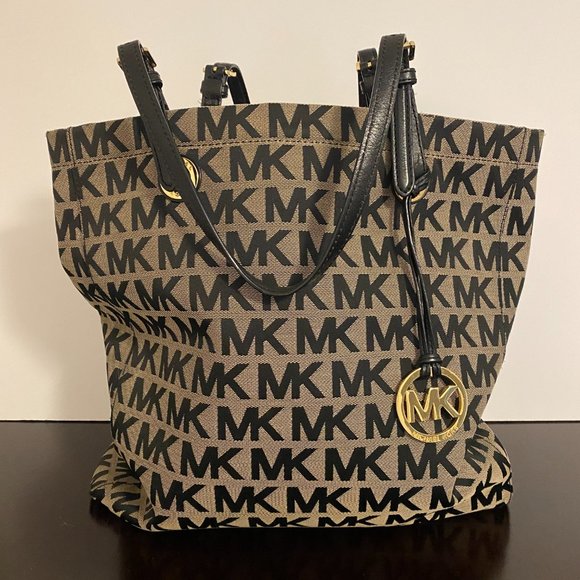 Michael Kors Jetset North South Canvas Logo Black Tan Tote - Picture 2 of 9